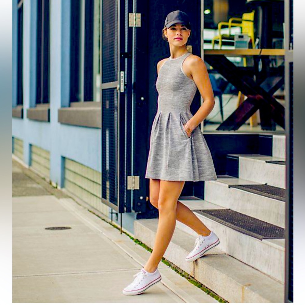 Lululemon Here to There Dress - size 8